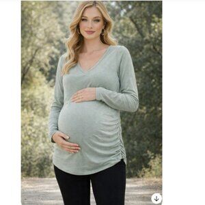 Motherhood Maternity Long Sleeve Tee T-Shirt Size Medium Light Green V Neck